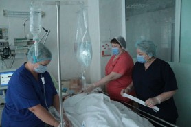 Mărturiile unui medic din prima linie ajuns la capătul puterilor: Unui tânăr i-am spus că totul o să fie bine, dar nu a fost aşa